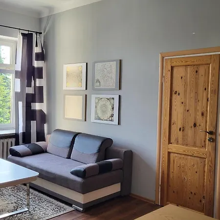 Centrum 90 M2 *