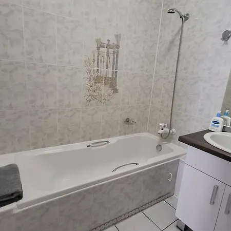 Centrum 90 M2 *